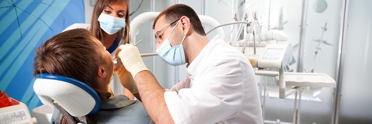 Как проводится сложное удаление зубов